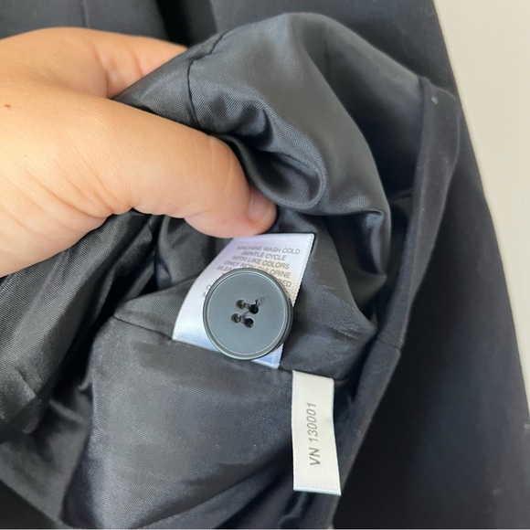 New York and Company Stretch One Button Black Blazer Women's 18 - Picture 6 of 7